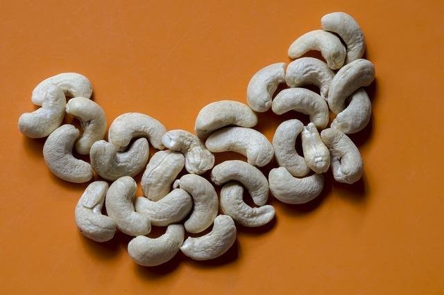 Are Dried Fruits And Nuts Good Or Bad For Children? - Parentcircle
