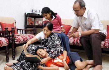 Bonding with grandparents