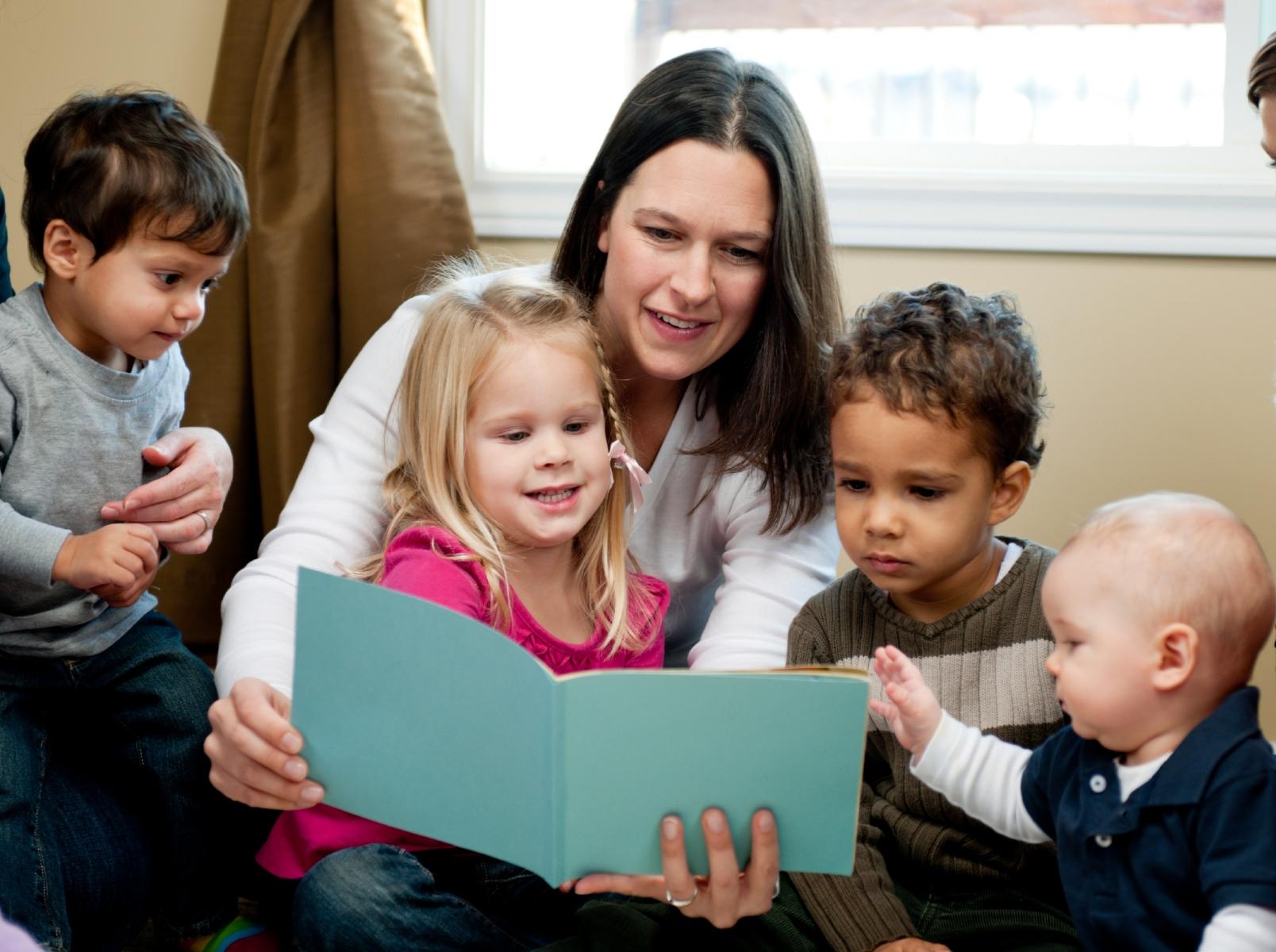A Teacher's Guide to Using Newspapers to Enhance Language Arts Skills
