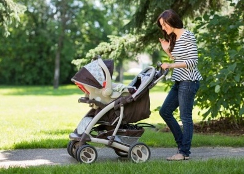 Checklist for buying a pram or stroller