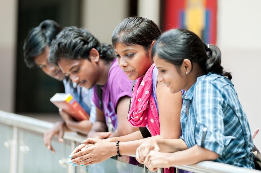 Teen Cliques: What makes them click