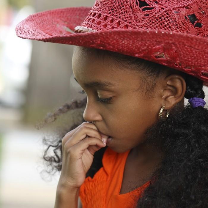 How to stop nail biting in children?
