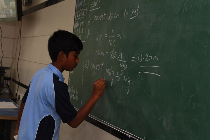 7 Tricks To Help Your Child Fall In Love With Maths