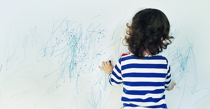 What To Do When Your Child Loves Scribbling On Walls. Useful Tips For Parents 