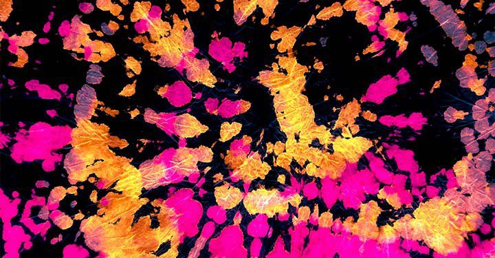 Dye your boring clothes with tie-dye Dye your boring clothes with tie-dye