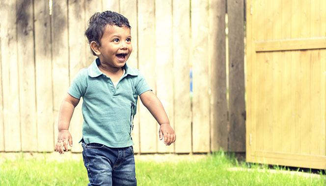 Let them jump, hop, climb and kick a ball: 4 amazing outdoor games your toddler will love