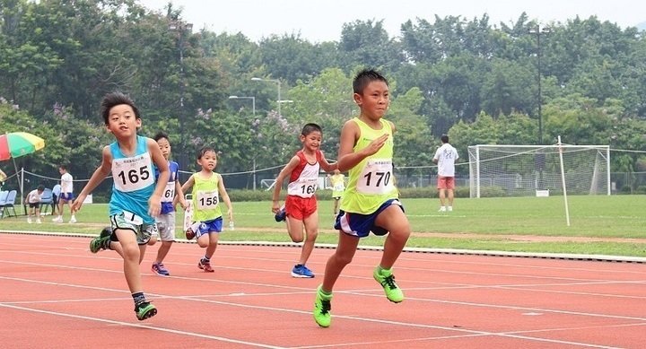 The importance of sports. Why parents should encourage their children to take up sports