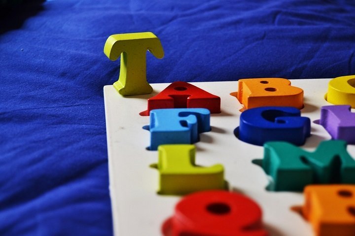 Teaching The Alphabet To Preschoolers: Do's And Don'ts
