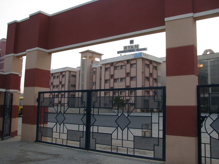 'School safety measures must be displayed and communicated to parents'