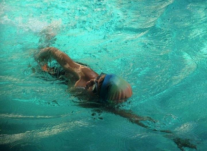 Safety Tips While Taking Your Child for a Swim Safety Tips While Taking Your Child for a Swim