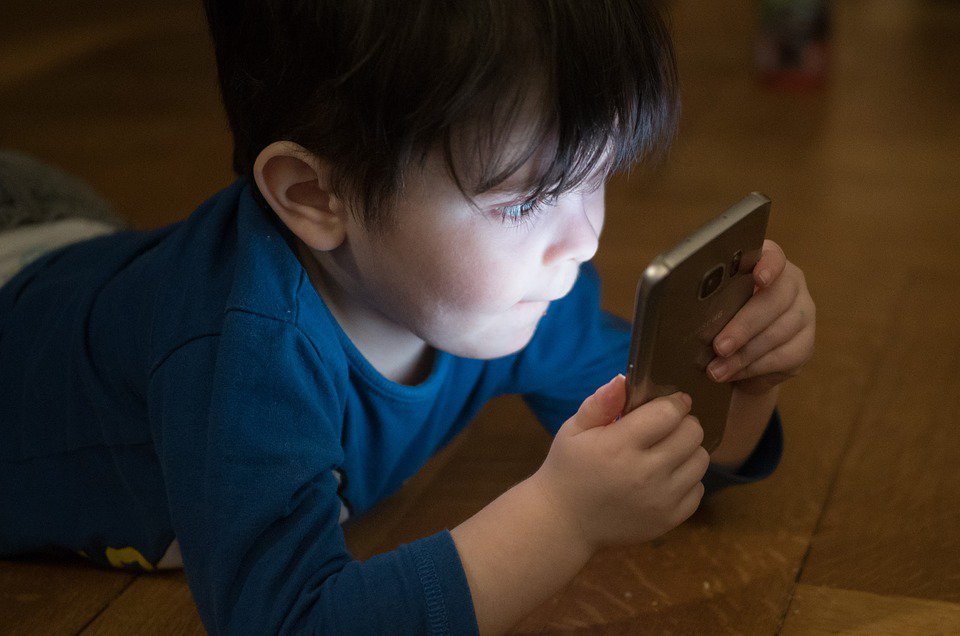 Wi-Fi Exposure and Children: A look Into The Potential Risks and Scientific Findings