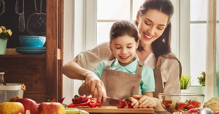 20 exciting, gadget-free activities for children and parents to do together at home