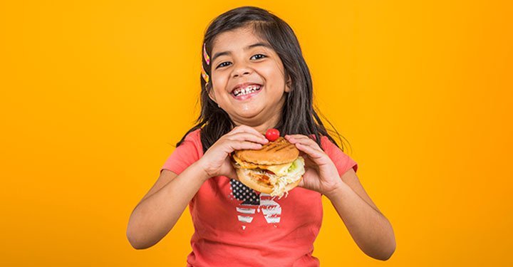 Foods Your Child Must Avoid In Summer