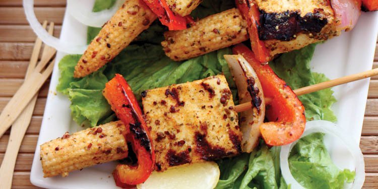 Sweet And Spicy Diwali Treats That Will Add Flavor To The Festival Of Lights