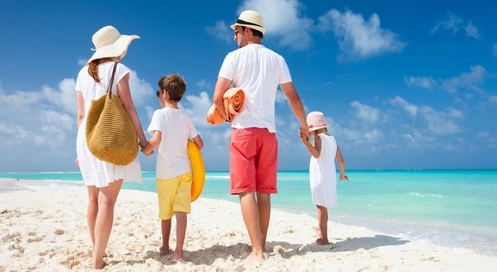 13 Instagram-Worthy Locations Across The World To Visit With Your Family