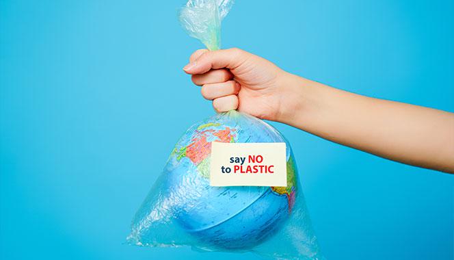 Unable to avoid the use of plastics? Try these simple and easy hacks to help you banish plastic from your house