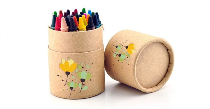 Make a pen stand out of a cardboard packet