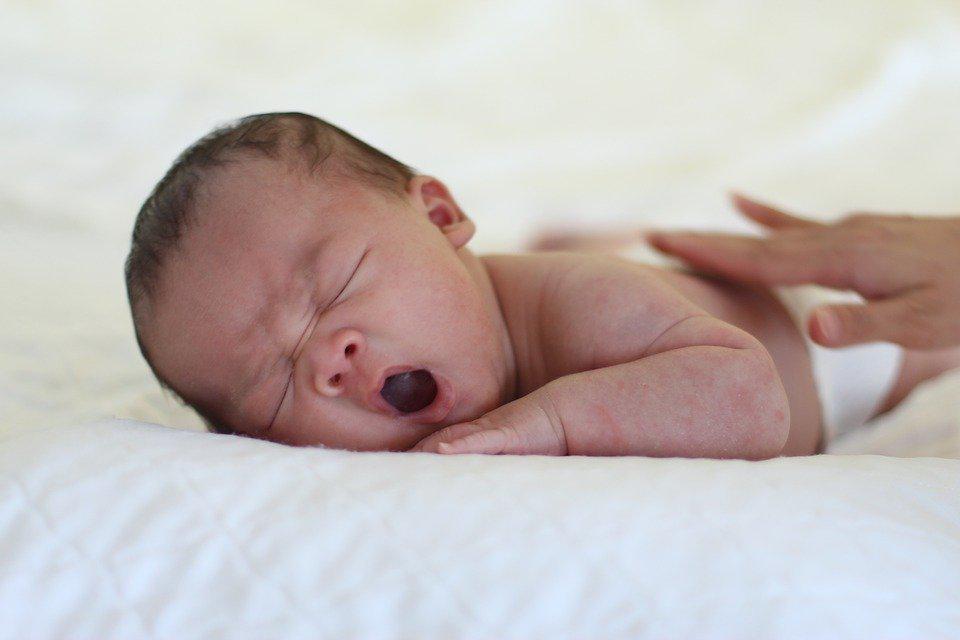 Excessive Yawning In Babies: Understanding Causes, Sleep Signals, And Warning Signs