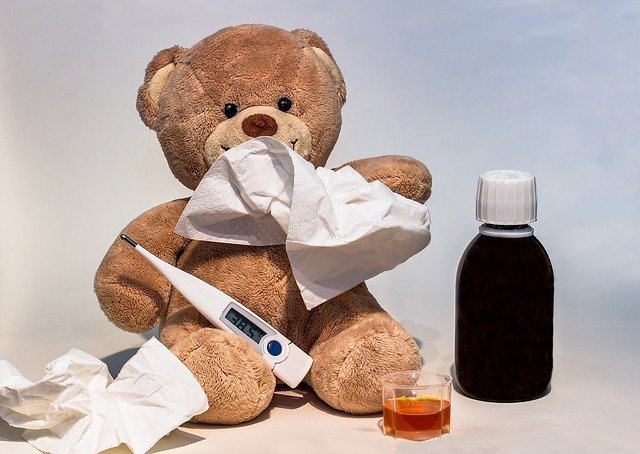 first-aid-treatment-for-fever-in-children