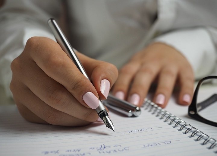 Here’s why you should introduce your child to the evergreen and nostalgic fountain pens