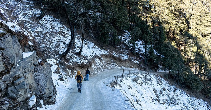 10 Places With Snowfall In India You Can Visit This Winter!