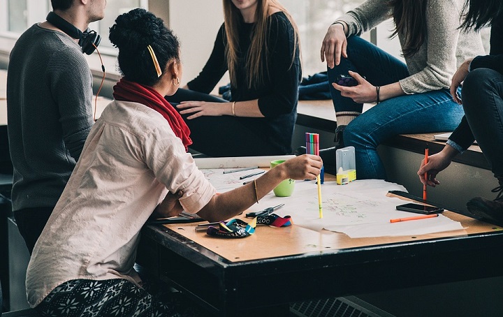 Giving Back Ideas for Working Mothers