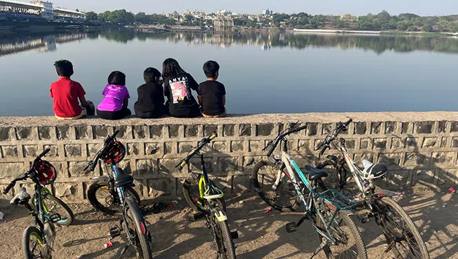 Family Time With Children: How Weekend Adventures Create Lasting Family Memories