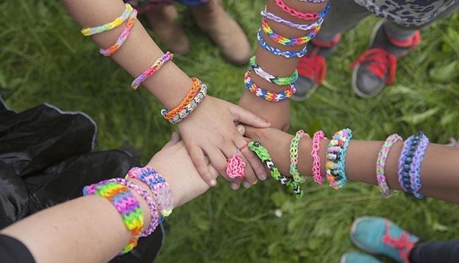 how to make friendship bands with beads