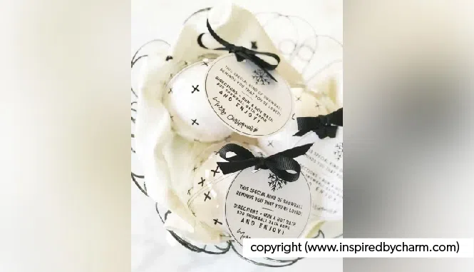 How to make snowball bath bombs for Christmas