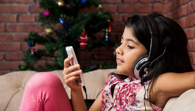 Is screentime replacing the imaginary friend of your child?