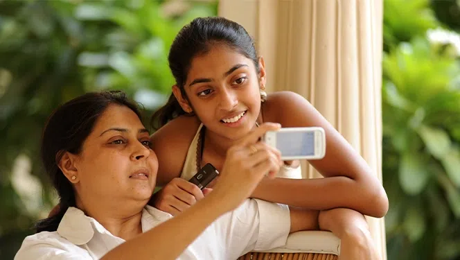 Is WhatsApp Safe For Sharing Children’s Photos? What Parents Need To Know
