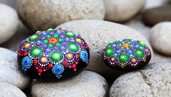 Pebble Stone Painting for Kids, Rock Painting Ideas for Children ...