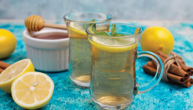 Raise A Glass To Good Health! 5 Detox Water Recipes To Try Now