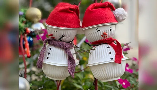 Snowman stack and hit game