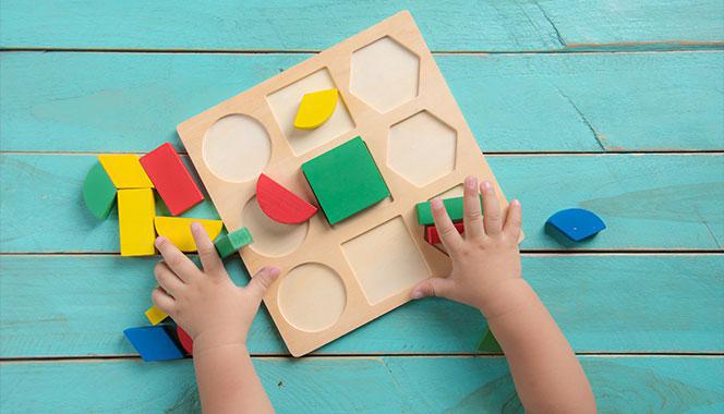 Kids Craft Teaching Preschooler Shapes? 