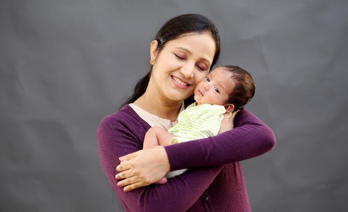 Stay-at-Home Moms Vs Working Moms: Here's Looking At The Advantages And Disadvantages